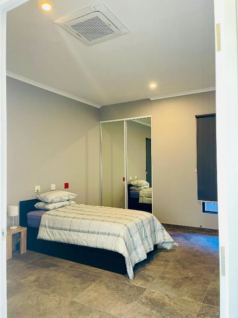 Berrimah Cozy Retreat - Local Tourism 0