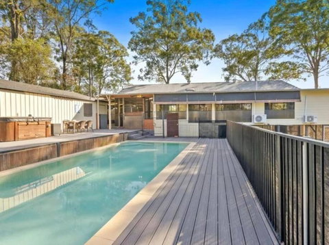 Your Own Retreat - Accommodation Australia 1