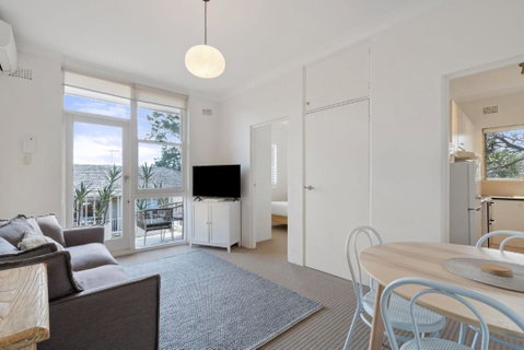 Your Stylish Balmain Retreat - Accommodation Australia 2