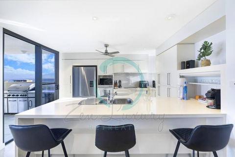 ZEN AT ARKABA 3BR Luxury Waterfront Apt Pool + BBQ - Local Tourism 2