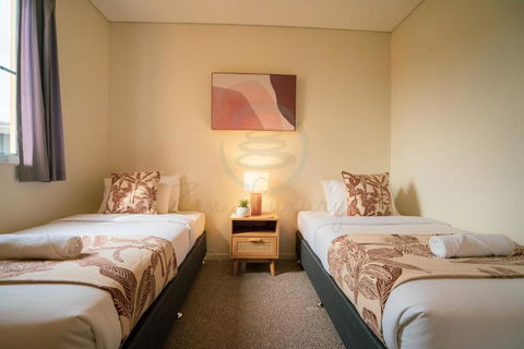 ZEN PARADISE - 2-BR Waterfront Ocean View Retreat - Accommodation Australia 3