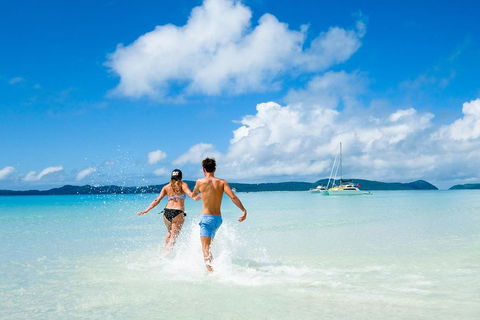Whitehaven Beach And Hill Inlet Lookout Full-Day Snorkeling Cruise By High-Speed Catamaran - Accommodation Australia 4