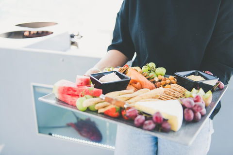 Deep-to-Dish: Tasmanian Seafood Experience - Local Tourism 3