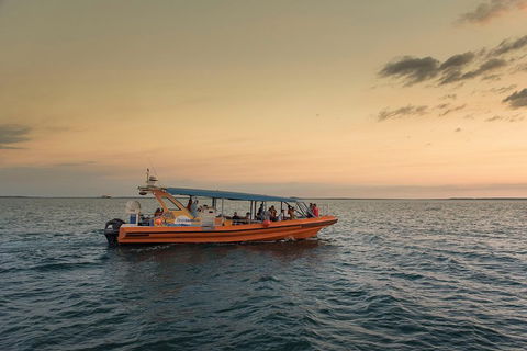 Darwin Sunset Cruise Including Fish 'n' Chips - Accommodation Australia 4
