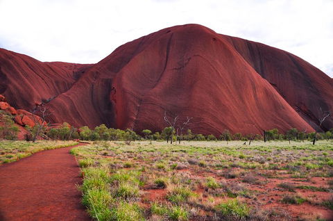 Ayers Rock Combo: Uluru Base And Sunset Plus Uluru Sunrise And Kata Tjuta With An Optional BBQ Dinner Or Kings Canyon Day Trip - Local Tourism 5
