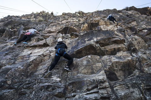 Rock Climbing At The Kangaroo Point Cliffs In Brisbane - Accommodation Australia 4