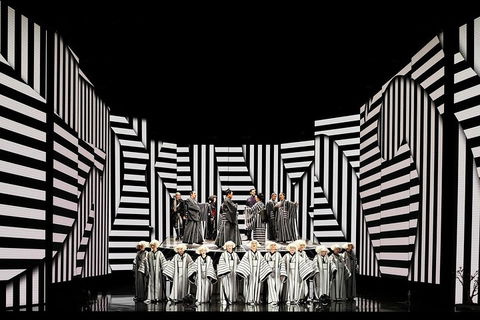 Madama Butterfly At The Sydney Opera House - Australia Shopping 1