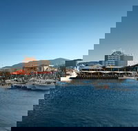 Hobart City Sightseeing Tour including MONA Admission - Accommodation Australia