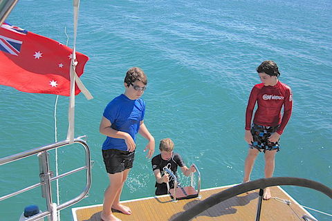 Sailing Curlew Escape On Moreton Bay - Accommodation Australia 2