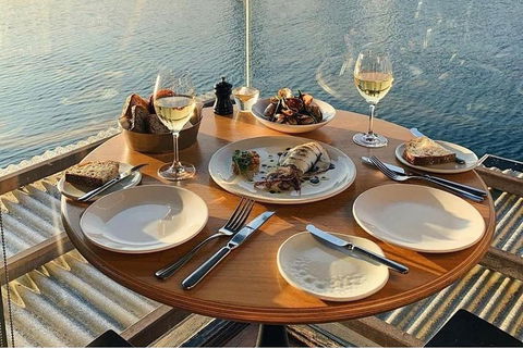Sydney Private Tour And Sip And Sail Experience - Australia Shopping 2