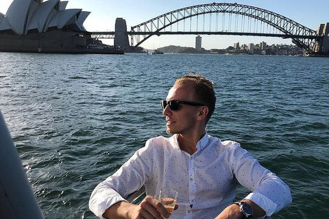 Sydney Private Tour And Sip And Sail Experience - Australia Shopping 5