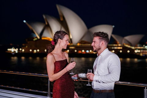 Sydney Harbour Dinner Cruise - Local Tourism 3