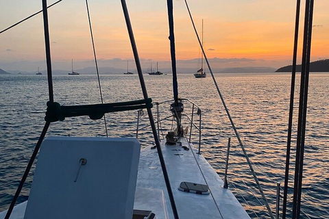 2 Night Small Group Whitsundays Sailing Adventure Aboard Mandrake - Local Tourism 2