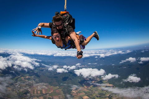 Reef And Rainforest Tandem Sky Dive In Cairns - Accommodation Australia 3