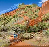 Full Uluru Base Walk at Sunrise Including breakfast - Local Tourism