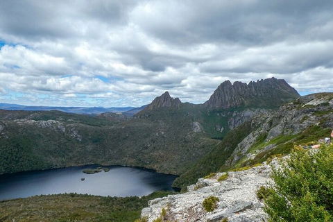 6 Day Trek The Cradle Mountain Overland Track - Local Tourism 2