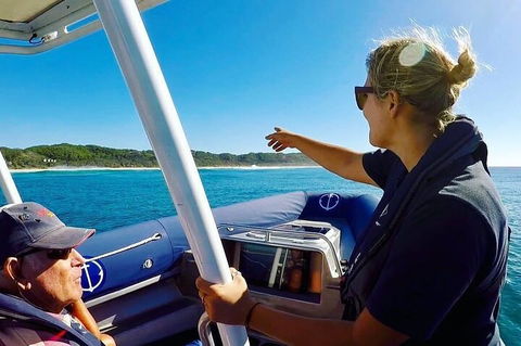 Julian Rocks Byron Bay Cruise - Local Tourism 3