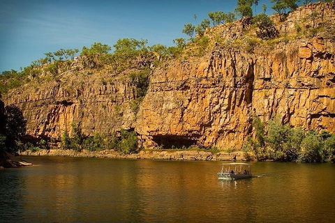 Nitmiluk (Katherine) Gorge Cruise - Local Tourism 1