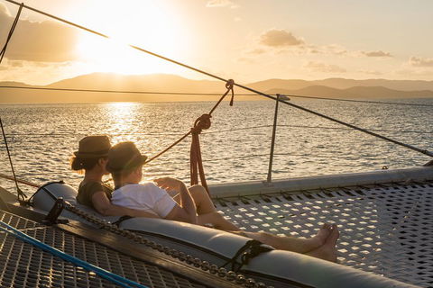 Sunset Sail In The Whitsundays - Local Tourism 0