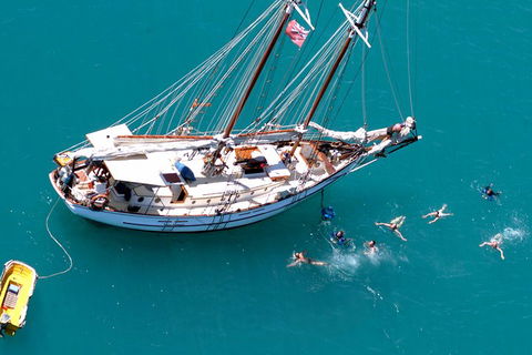 Whitsunday Islands Private Sailing Experience With Snorkeling & Langford Reef - Accommodation Australia 1