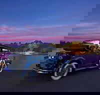 Blue Mountains Vintage Cadillac Tour with Local Guide - Local Tourism