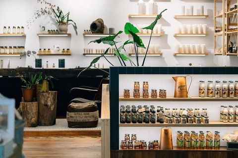 Tropical Fruit World With Wildlife Boat Cruise From Gold Coast - Accommodation Australia 2