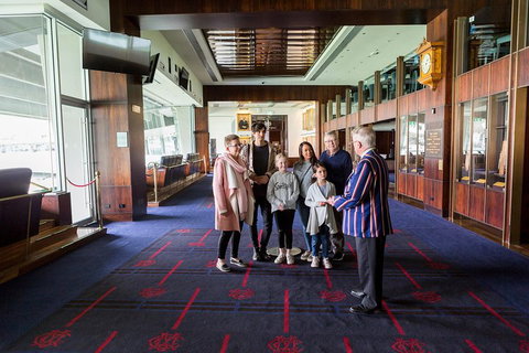 Ultimate Sports Lovers Bus Tour Of Melbourne - Australia Shopping 2