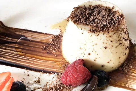 Deluxe Winery Tour To Tamborine Mountain, Includes Gourmet Two Course Lunch - Accommodation Australia 3