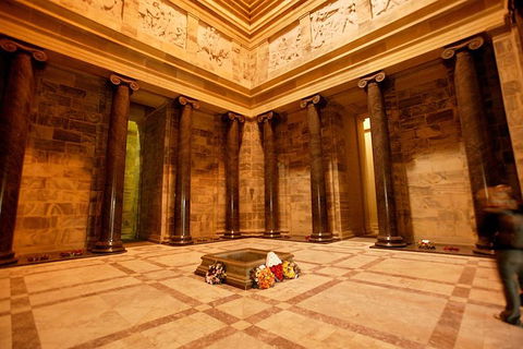 Shrine Cultural Guided Tour In Melbourne - Accommodation Australia 4