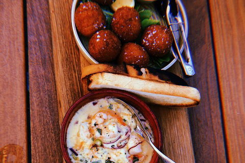 Personalised, All-inclusive Day Tours Of The Hunter Valleys Finest Venues - Accommodation Australia 4